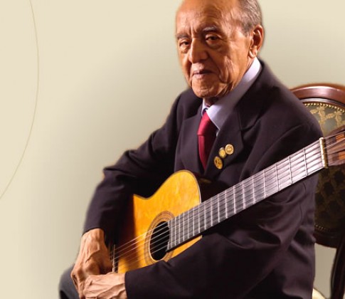 Alirio Díaz 