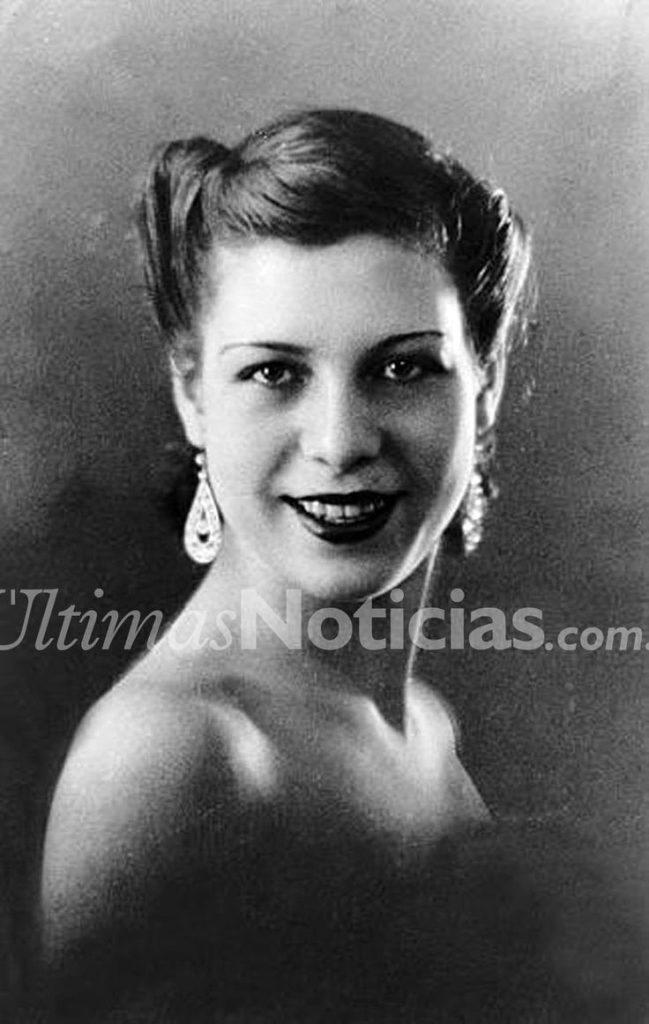 Amalia Pérez Díaz de joven