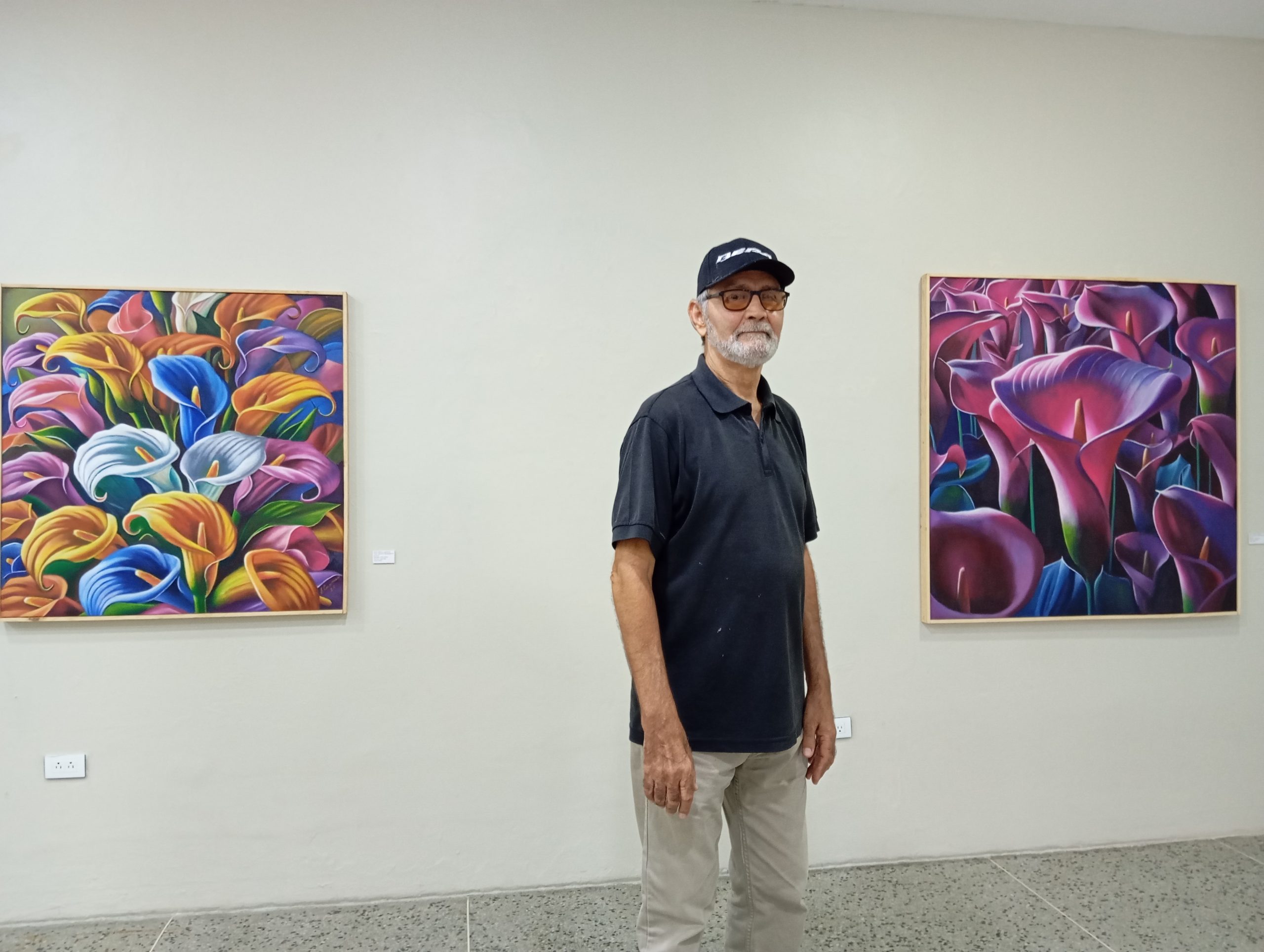 Alberto en su exposición